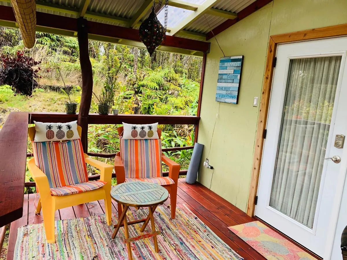 Volcano Eco Cabin & Eco Lodge 0*,