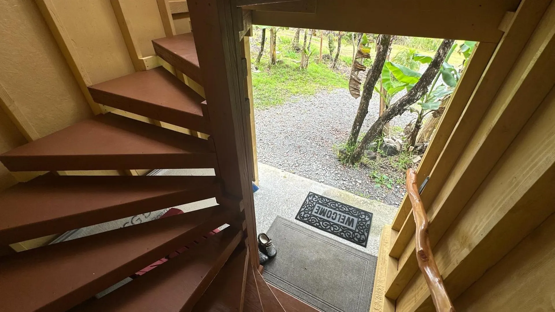 Volcano Eco Cabin & Eco Lodge