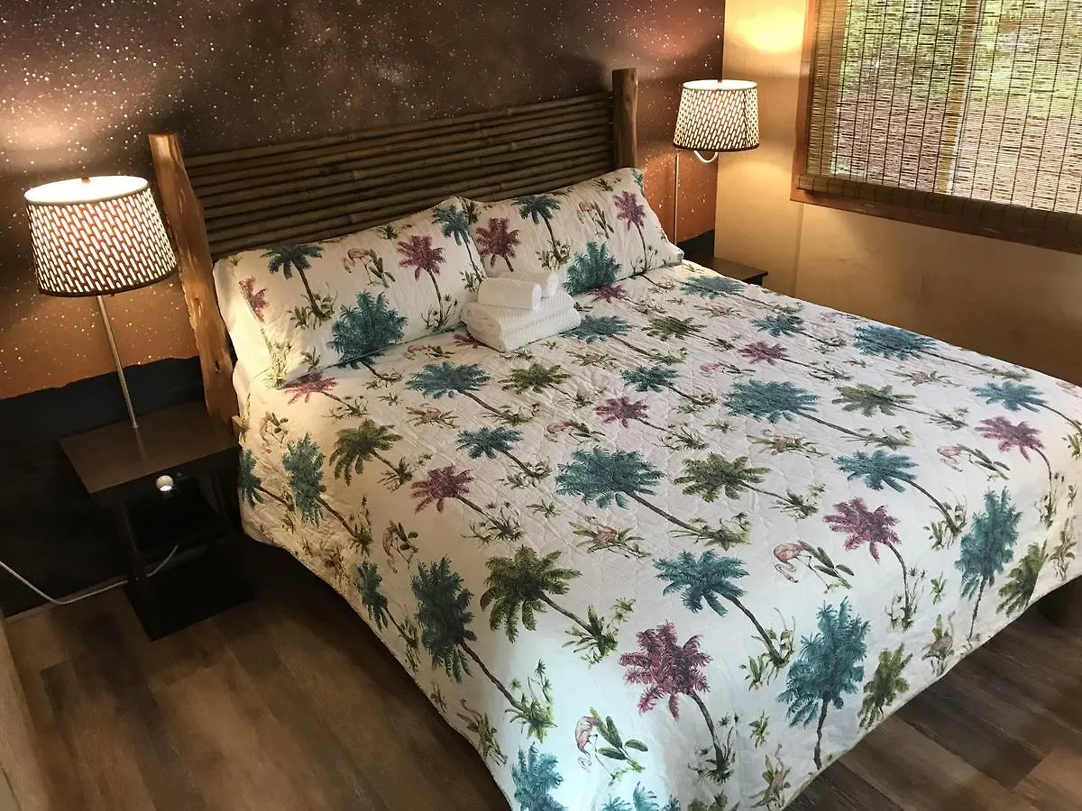Volcano Eco Cabin & Eco Lodge